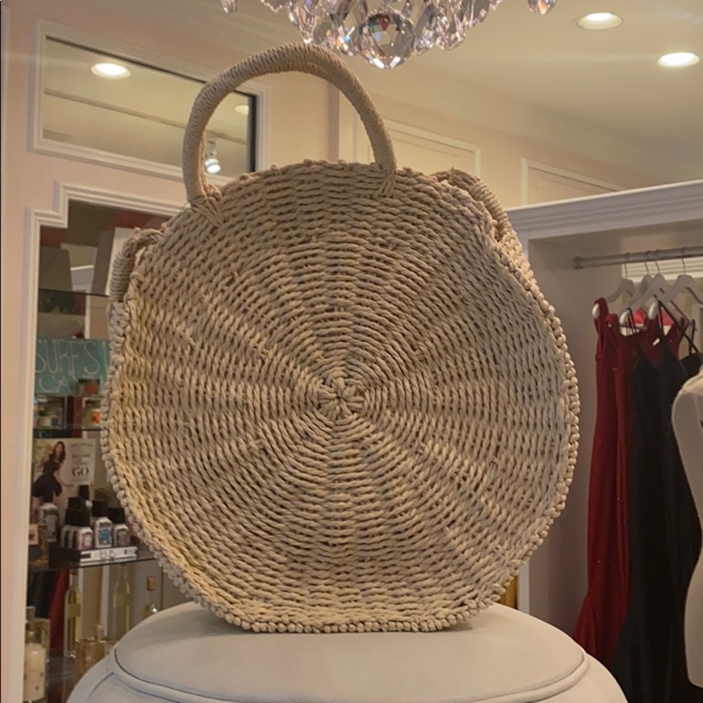 Spiral tote
